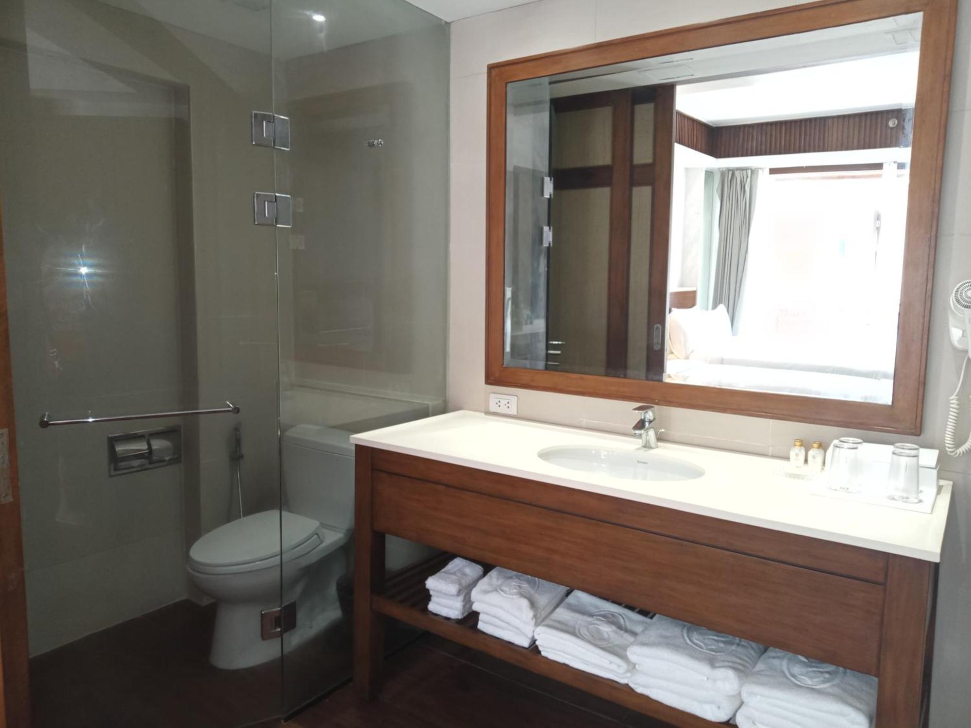 Mandarin White Sand Boracay Manoc-Manoc Bilik gambar